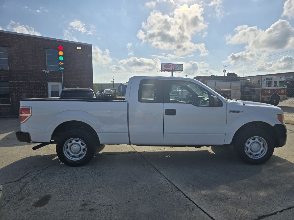 2014 Ford F-150 Image 3