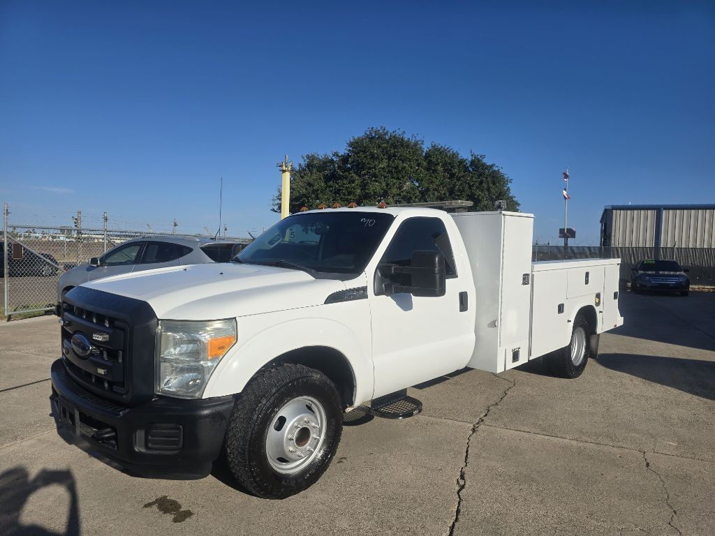 2015 Ford F-350 Image 2