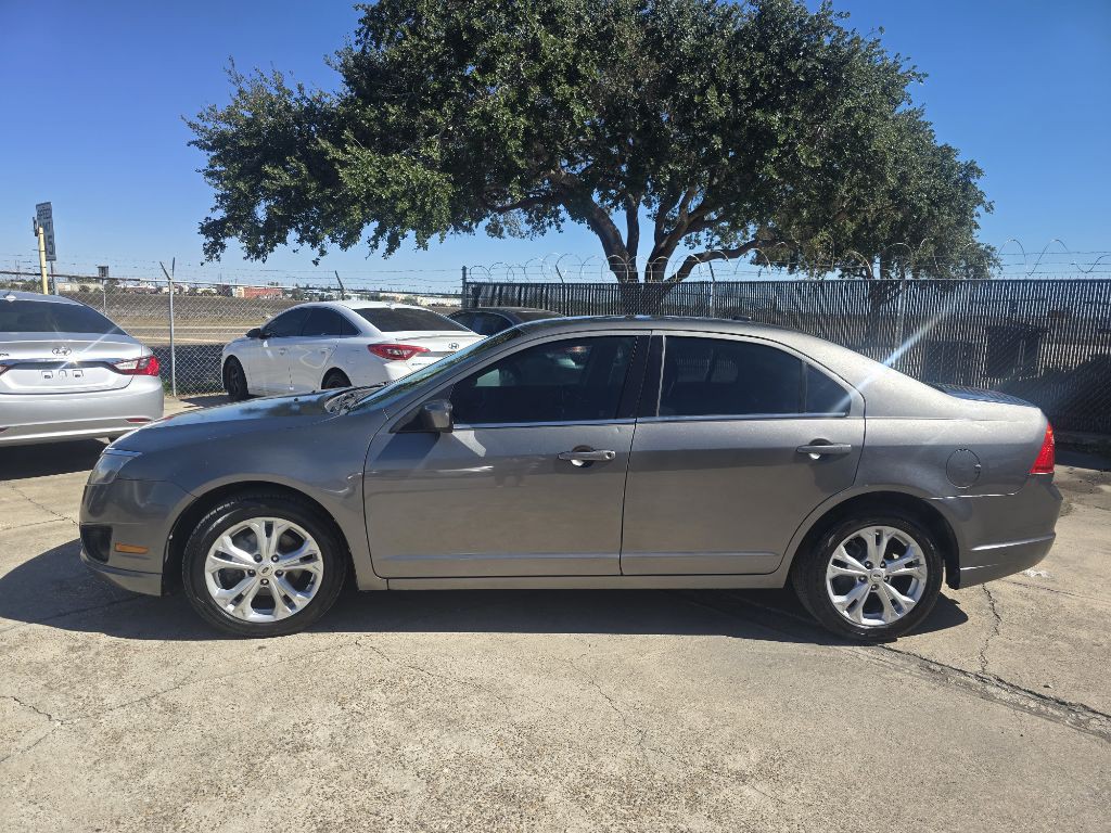 2012 Ford Fusion Image 1