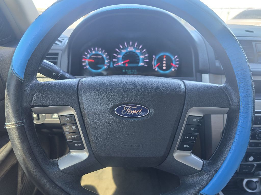 2012 Ford Fusion Image 8