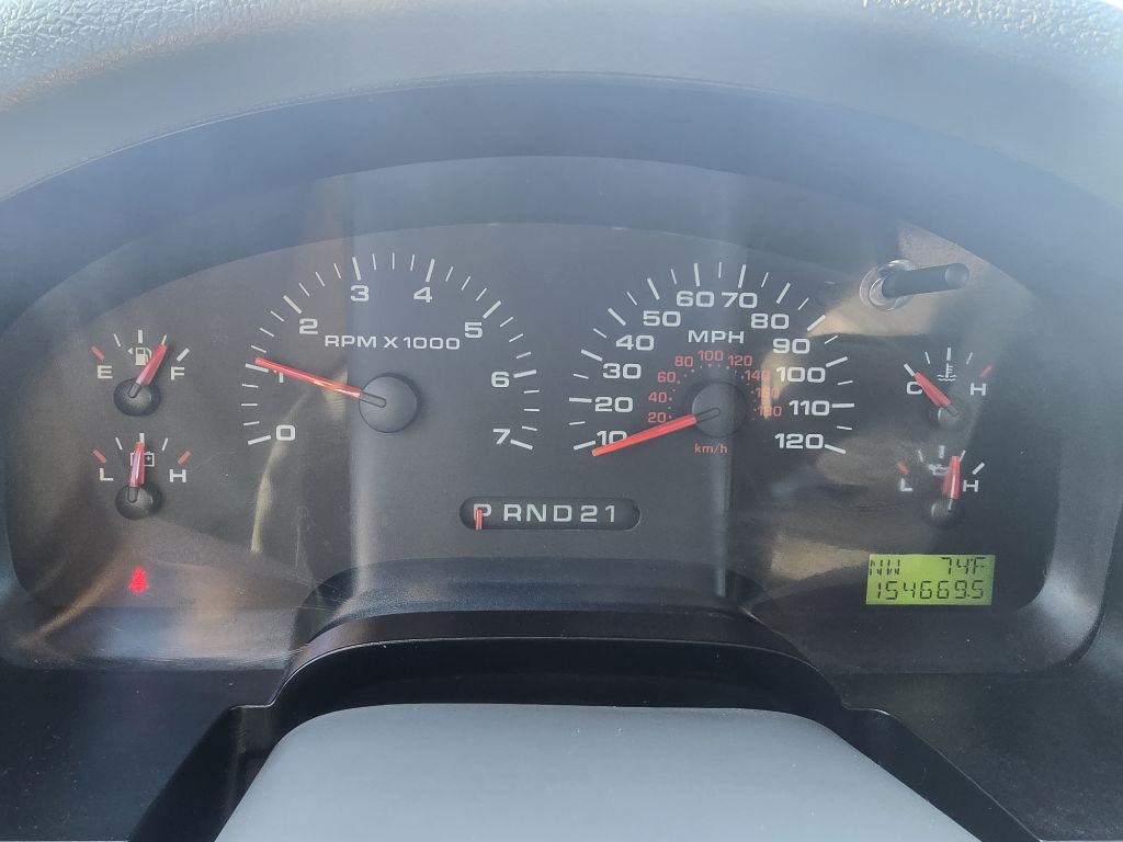 2005 Ford F-150 Image 6