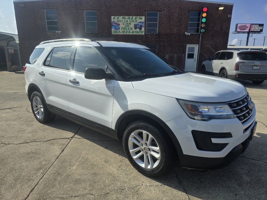 2016 Ford Explorer Image 4