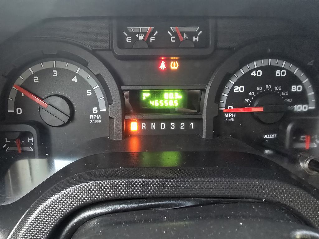 2011 Ford Econoline Image 7