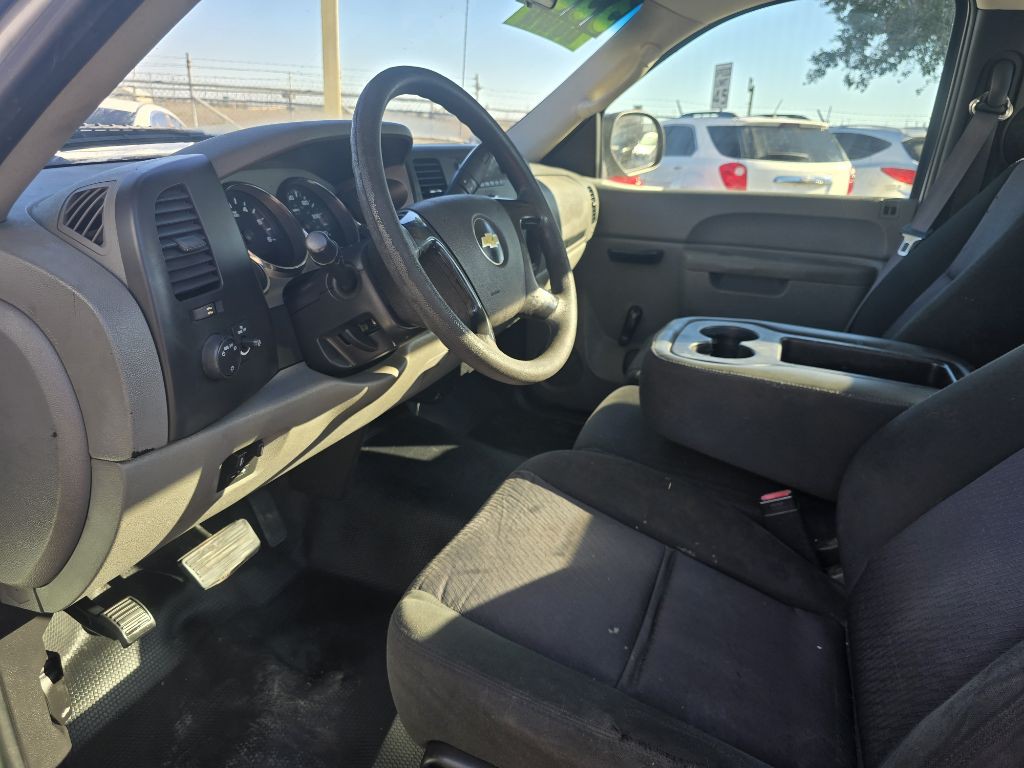 2011 Chevrolet Silverado 1500 Image 10