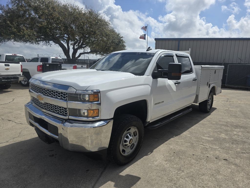 2018 Chevrolet Silverado 1500 Image 2