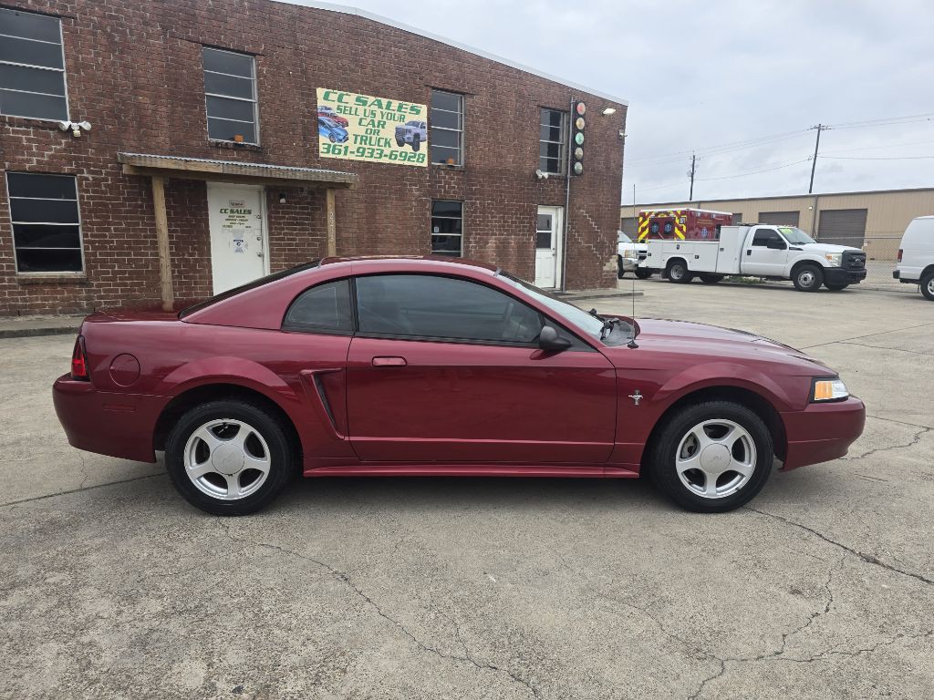 2003 Ford Mustang Image 4