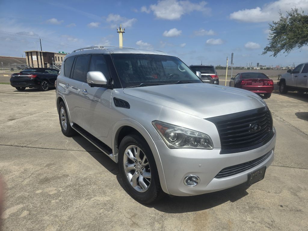 2012 INFINITI QX56 Image 4