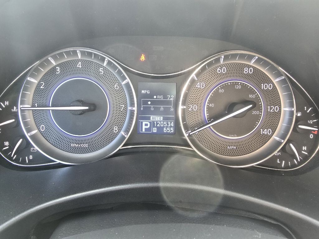 2012 INFINITI QX56 Image 7