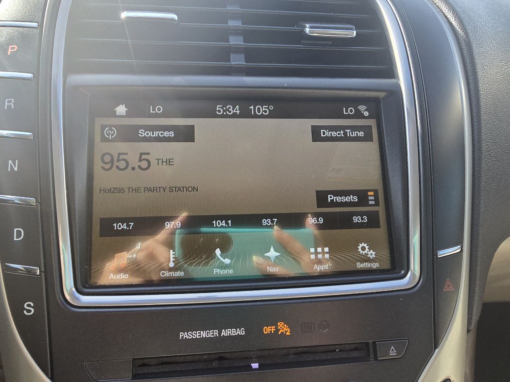 2017 Lincoln MKX Image 8
