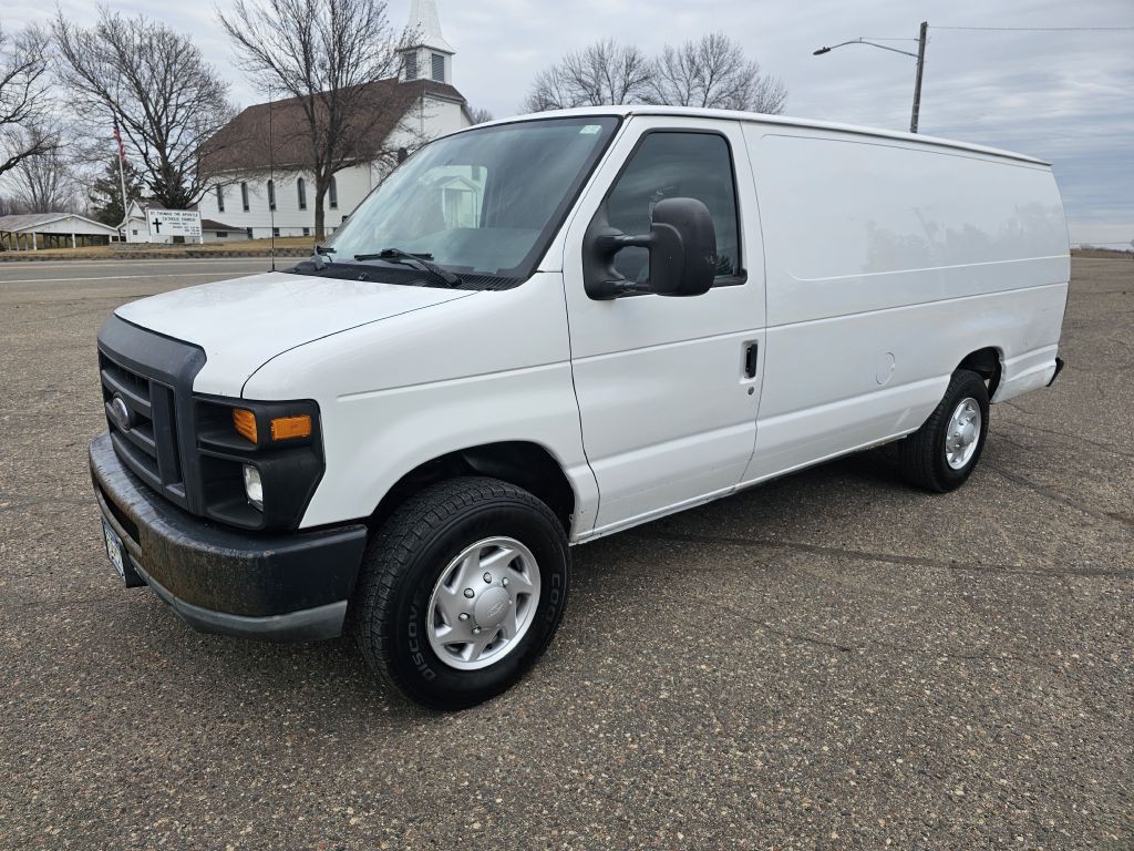 2014 Ford E-series Image 3