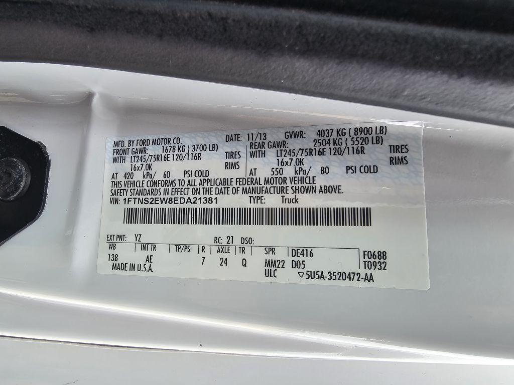 2014 Ford E-series Image 24