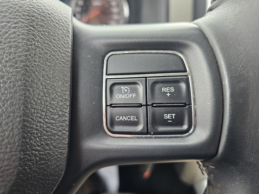 2012 RAM 1500 Image 17