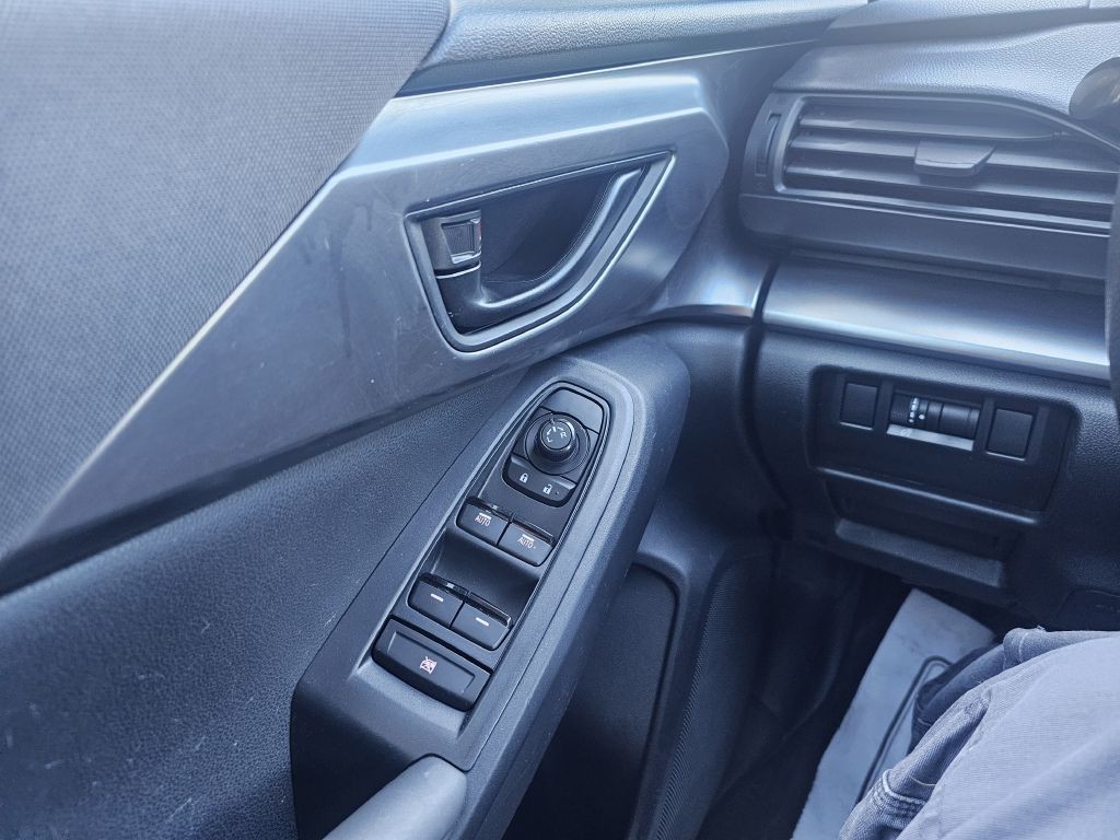 2024 Subaru Impreza Image 16