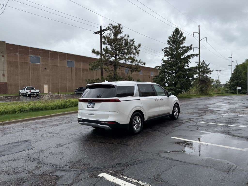 2023 Kia Carnival Image 6