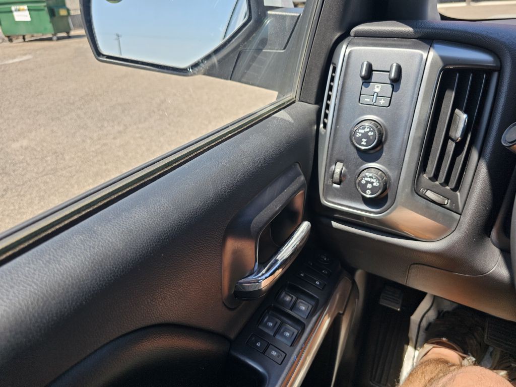 2015 Chevrolet Silverado 1500 Image 19