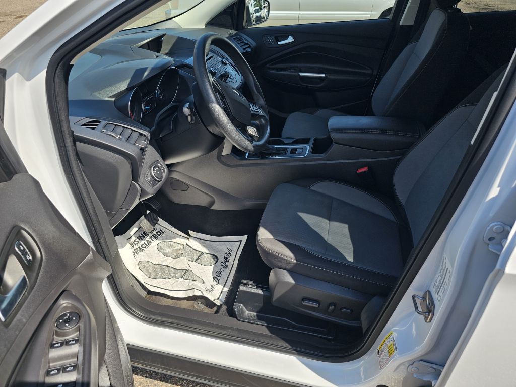 2018 Ford Escape Image 9