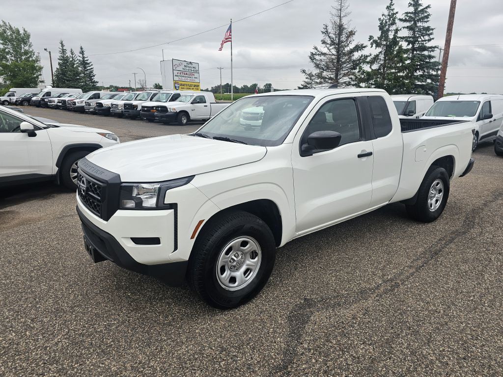 2024 Nissan Frontier Image 1