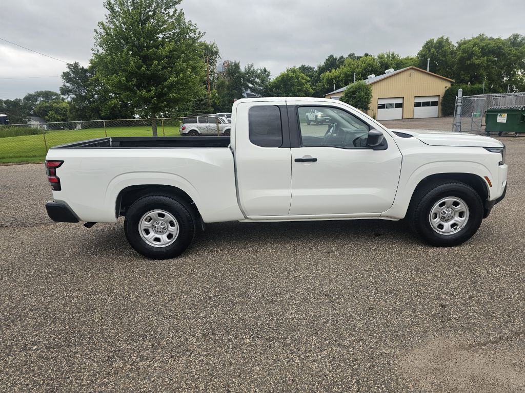 2024 Nissan Frontier Image 5