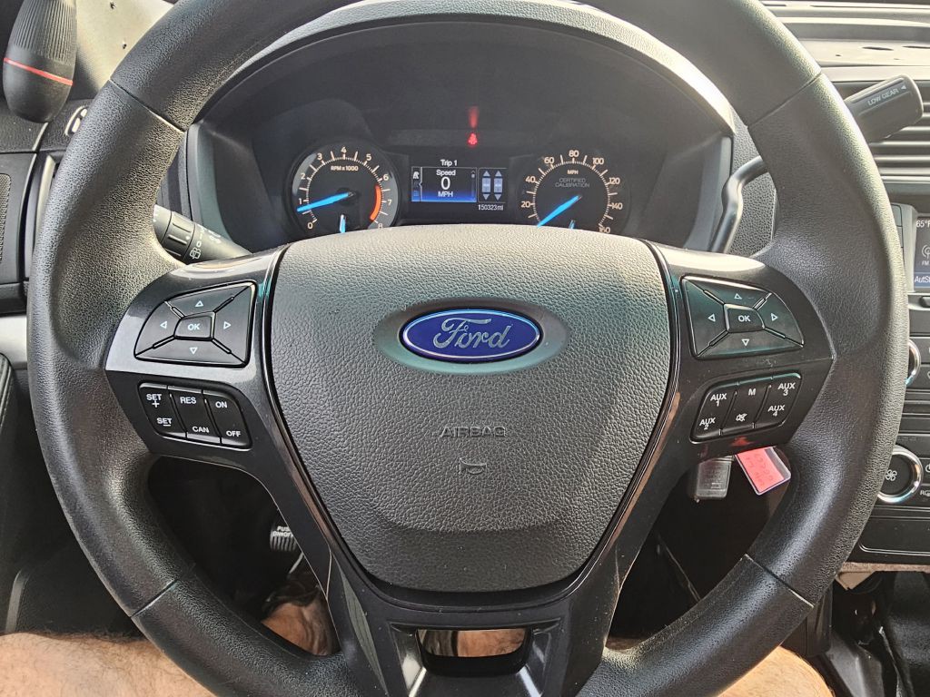 2016 Ford Explorer Image 14