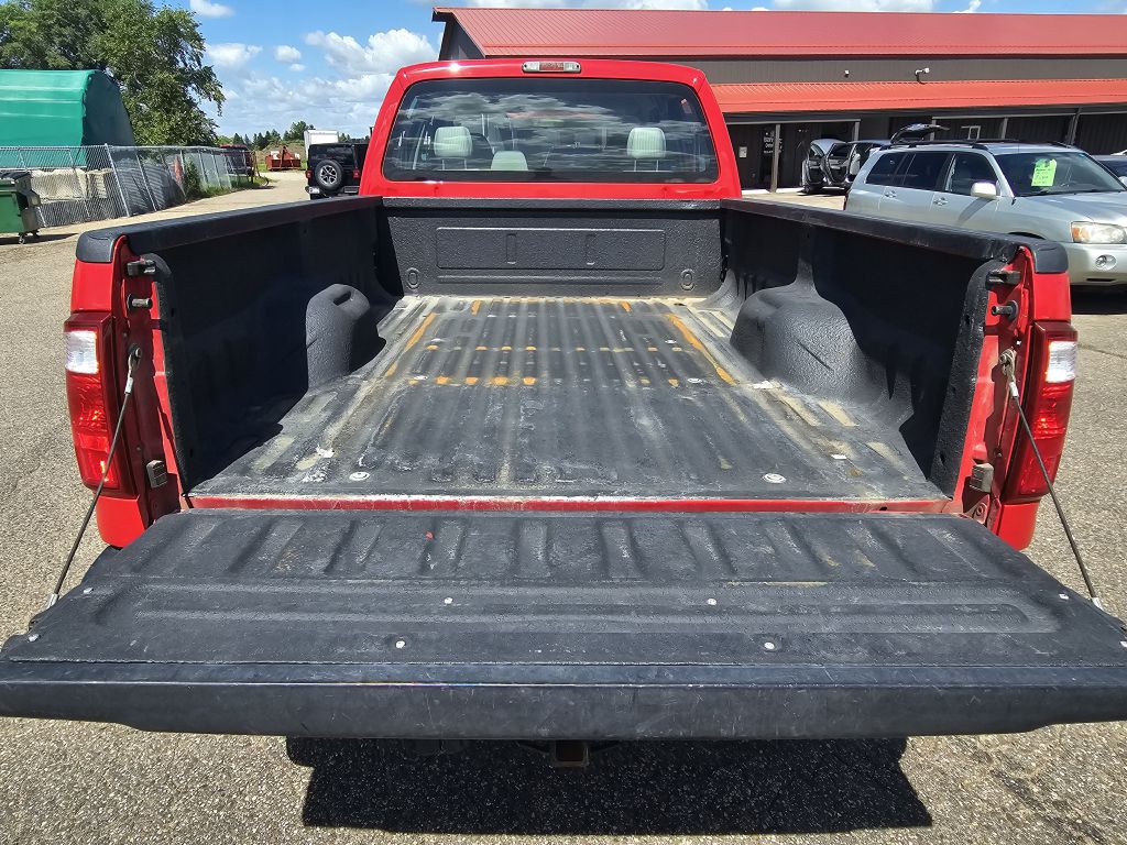 2008 Ford F-350 Image 9