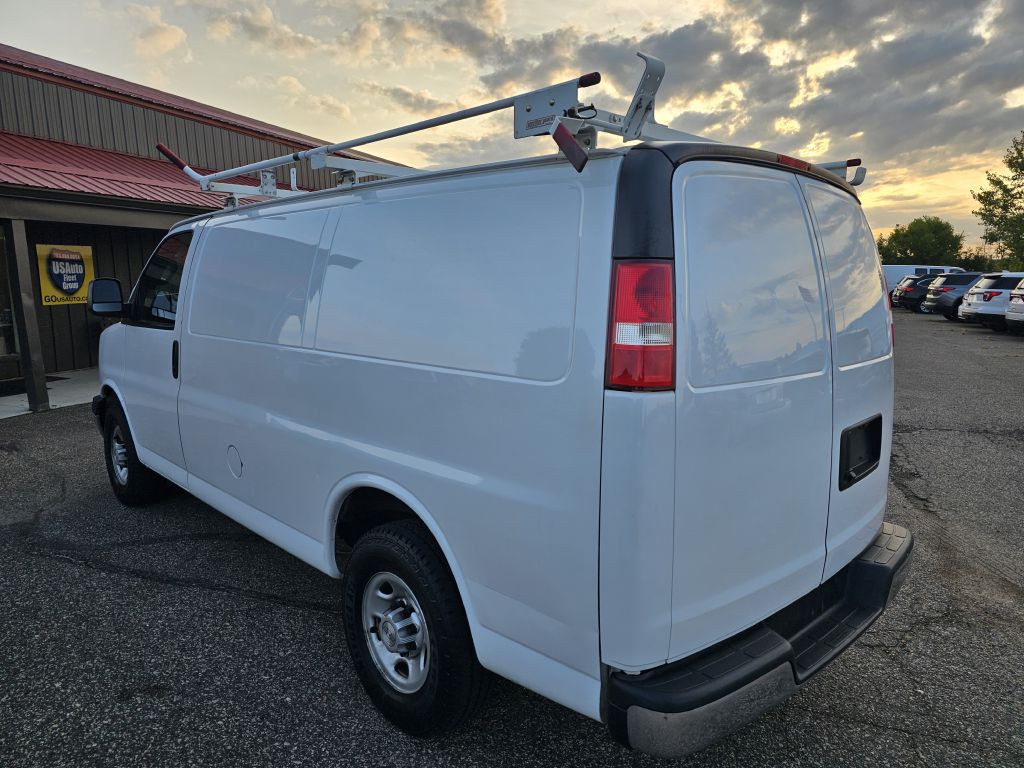 2018 Chevrolet Express Image 8
