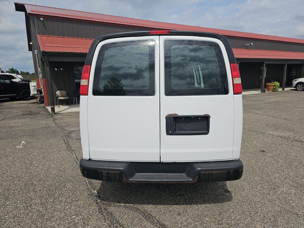 2013 Chevrolet Express Image 7