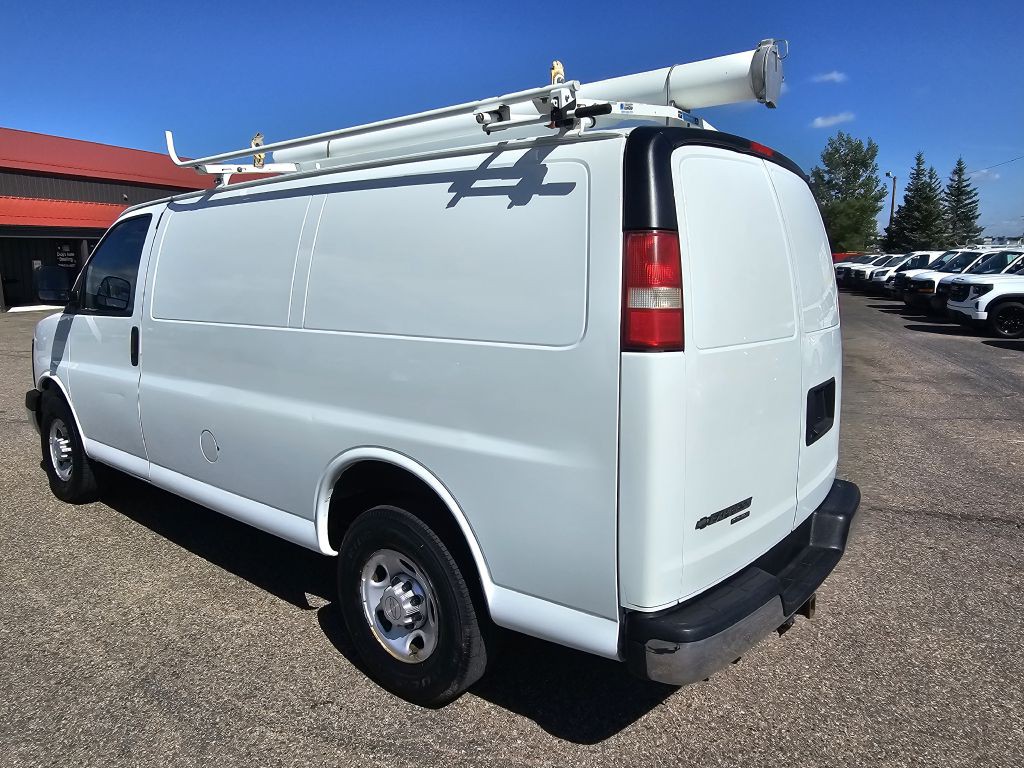 2014 Chevrolet Express Image 6