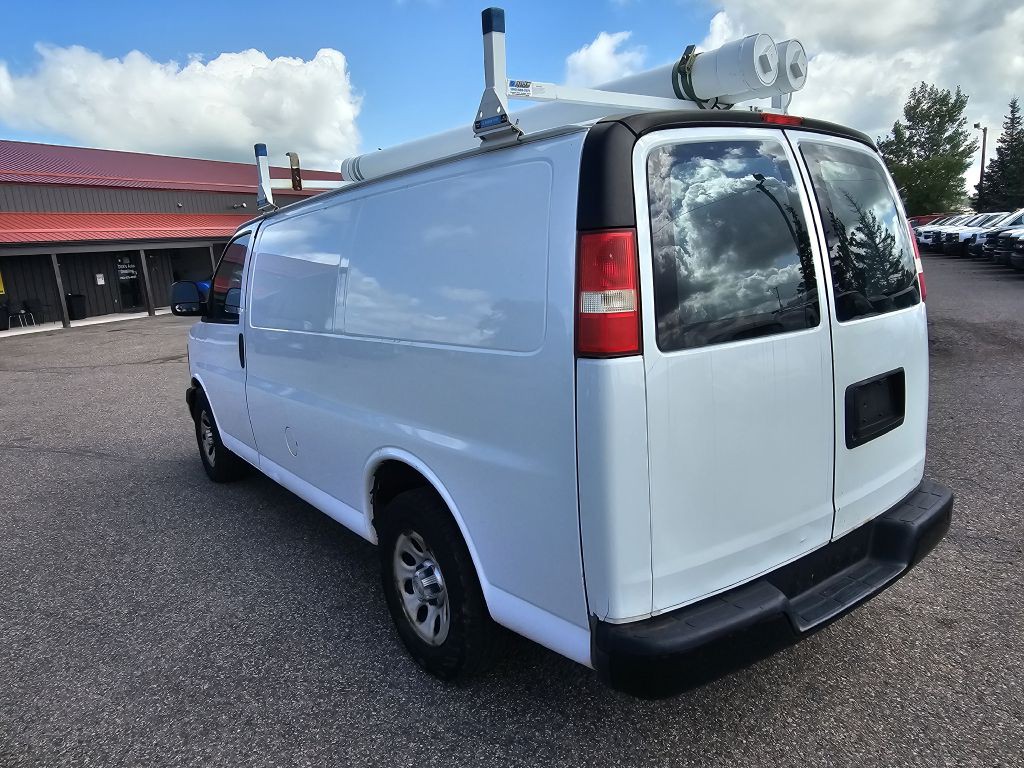 2013 Chevrolet Express Image 6