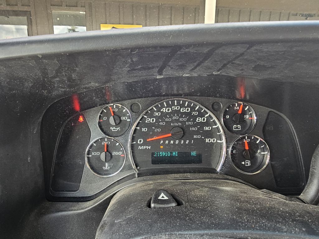 2013 Chevrolet Express Image 15