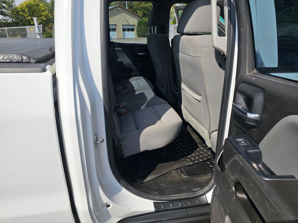 2017 Chevrolet Silverado 1500 Image 11