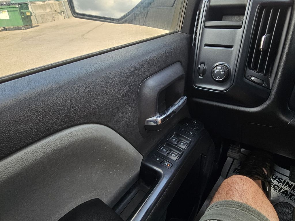 2017 Chevrolet Silverado 1500 Image 19