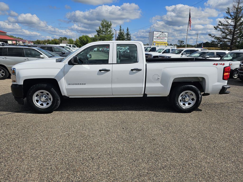 2018 Chevrolet Silverado 1500 Image 2