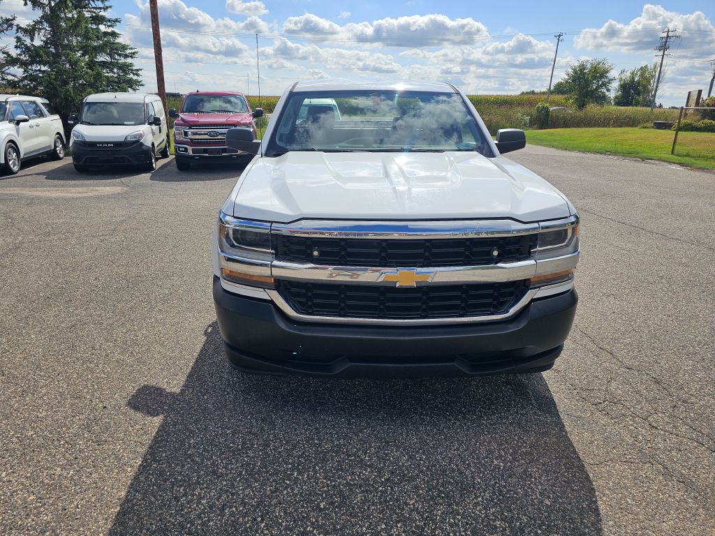 2018 Chevrolet Silverado 1500 Image 3