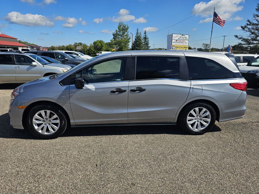 2018 Honda Odyssey Image 2