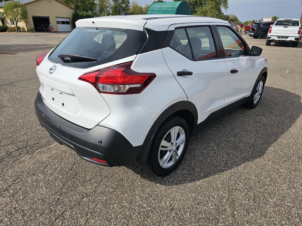 2020 Nissan Kicks Image 8
