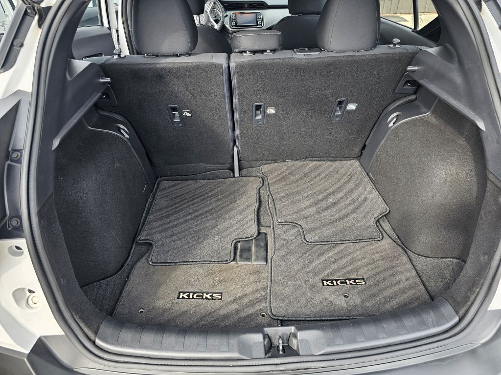 2020 Nissan Kicks Image 21