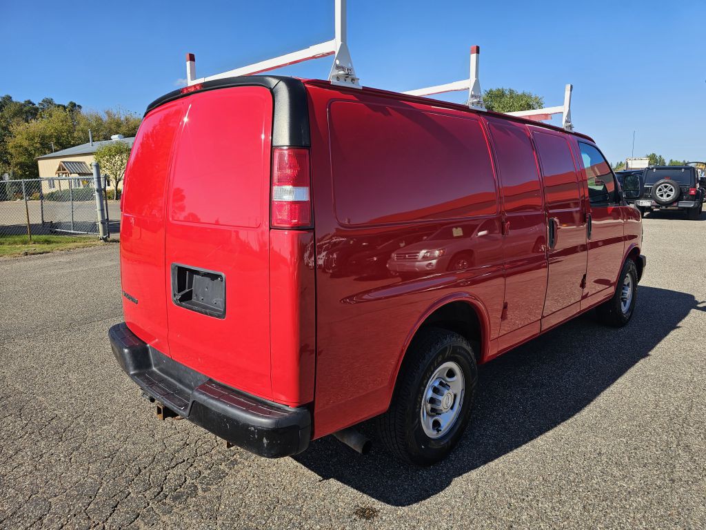 2018 Chevrolet Express Image 8