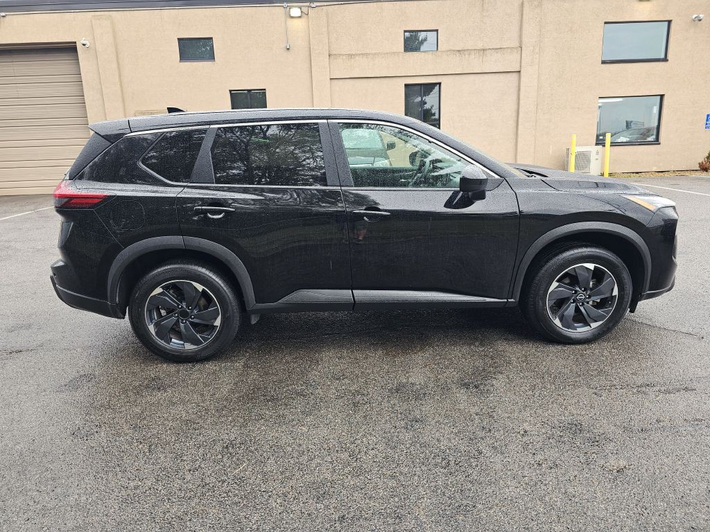 2024 Nissan Rogue Image 5