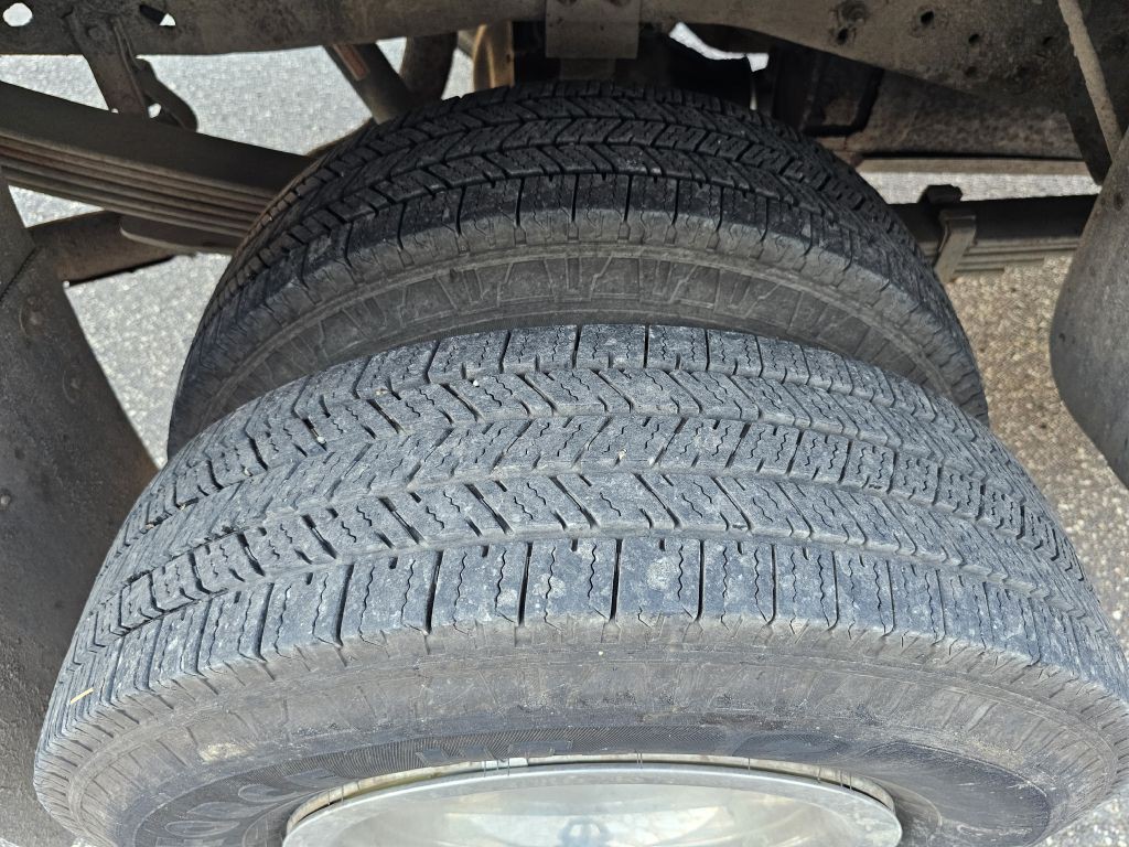 1999 Ford F-350 Image 20