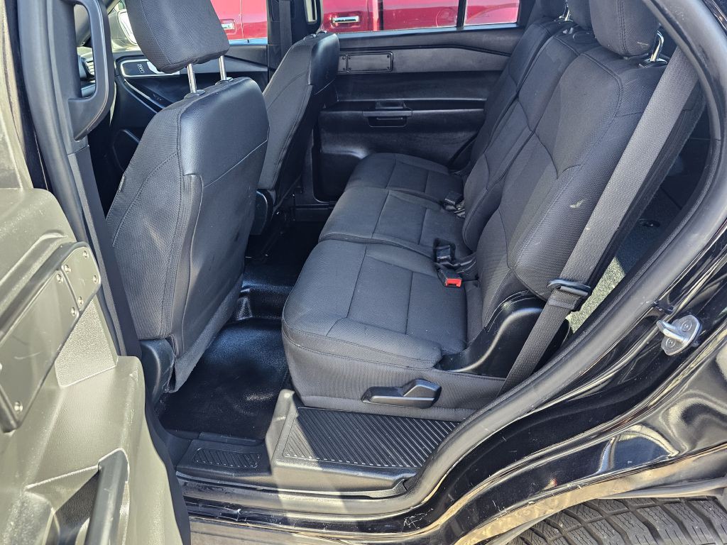 2021 Ford Explorer Image 9