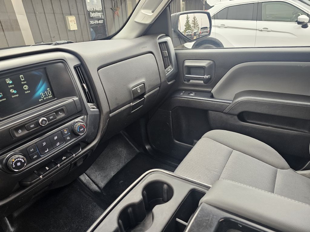 2018 Chevrolet Silverado 1500 Image 19
