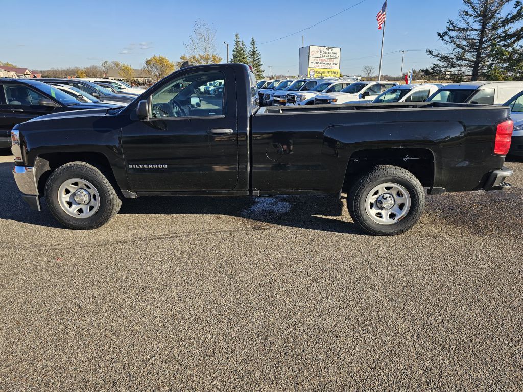 2018 Chevrolet Silverado 1500 Image 2