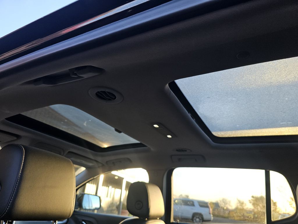 2021 GMC Acadia Image 9