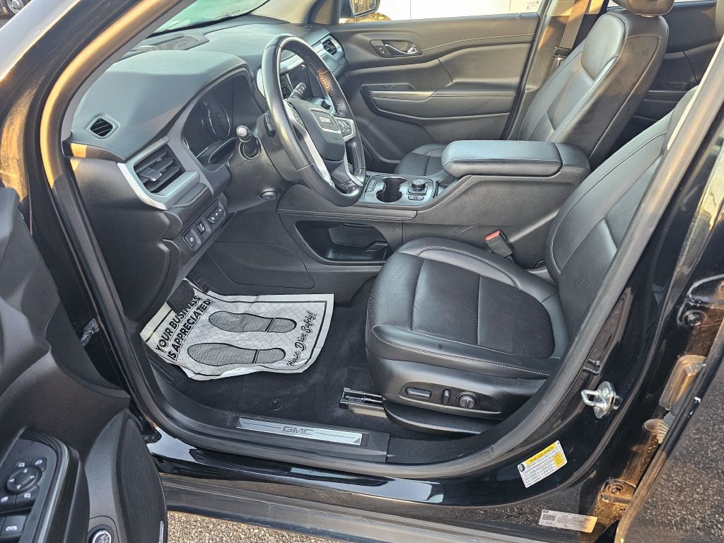 2021 GMC Acadia Image 10