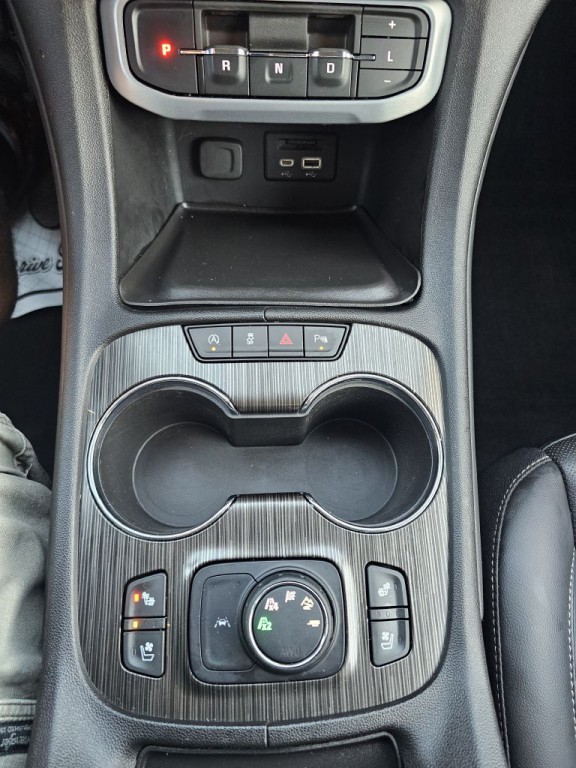 2021 GMC Acadia Image 21