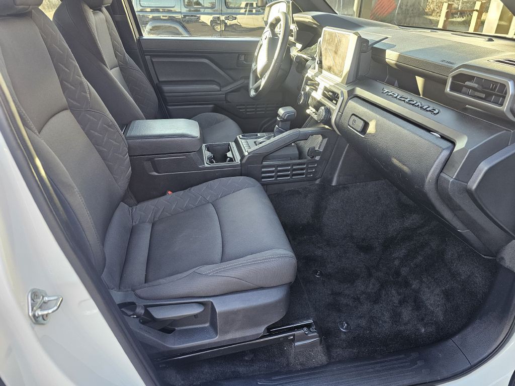 2024 Toyota Tacoma Image 11