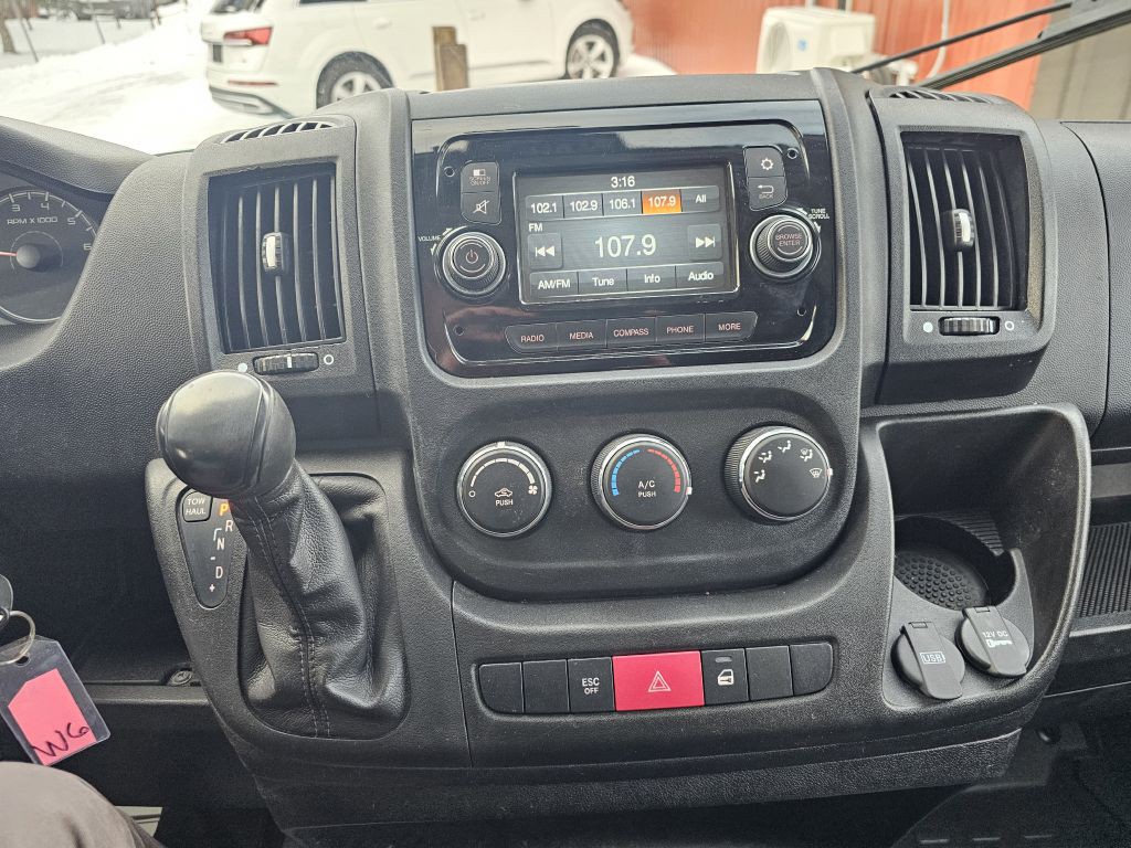 2019 RAM Promaster Image 17