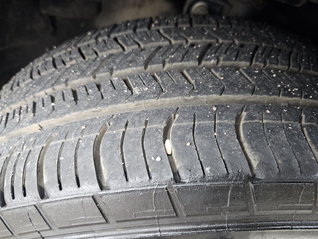 2020 Ford Explorer Image 22