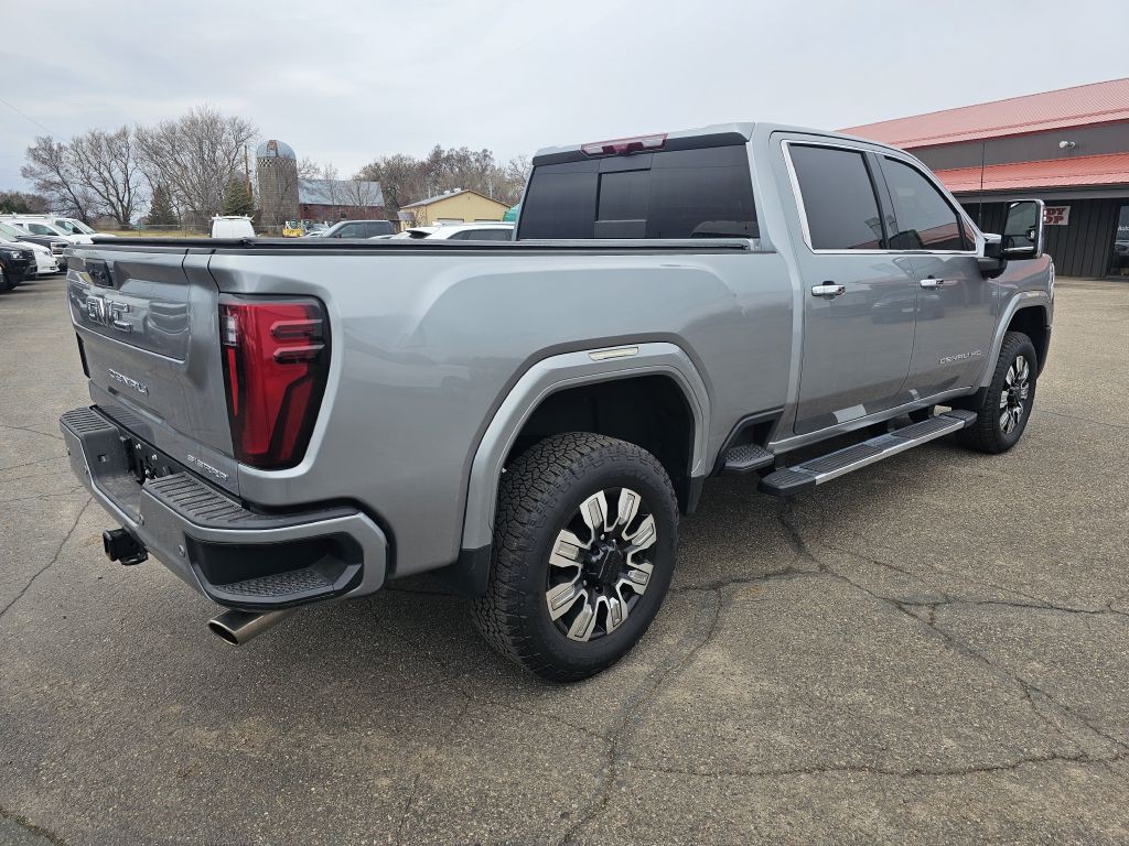 2025 GMC Sierra 3500 Image 6