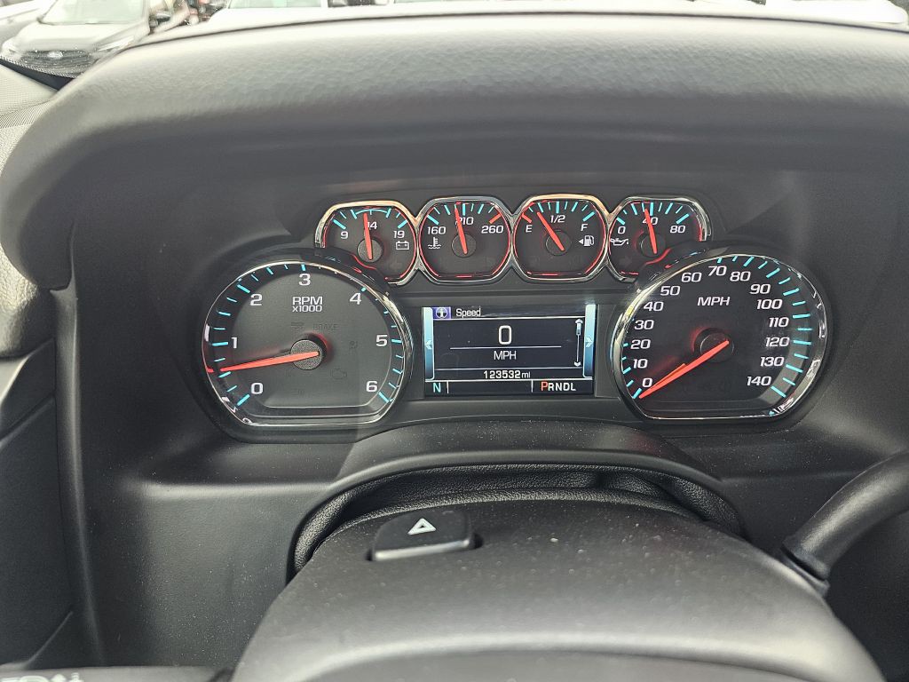 2020 Chevrolet Tahoe Image 12